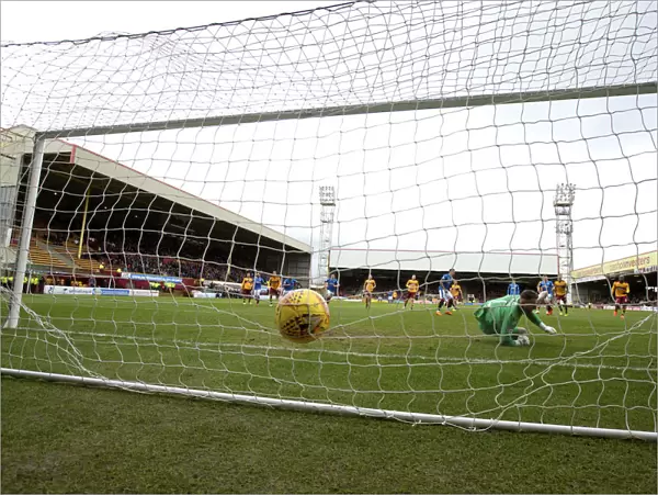 Tavernier's Decisive Penalty: Rangers Secure Premiership Victory over Motherwell