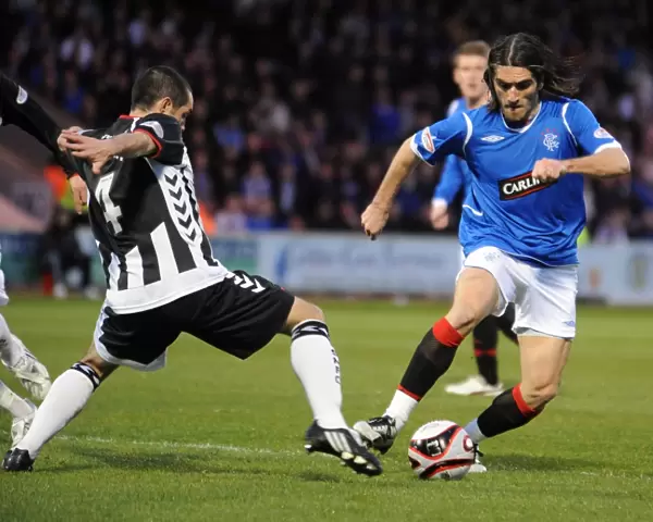 Pedro Mendes Decisive Strike: Rangers 2-1 St. Mirren (Clydesdale Bank Scottish Premier League)
