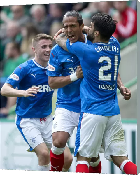 Rangers: Bruno Alves Euphoric Moment - Celebrating Goal Against Hibernian in Ladbrokes Premiership