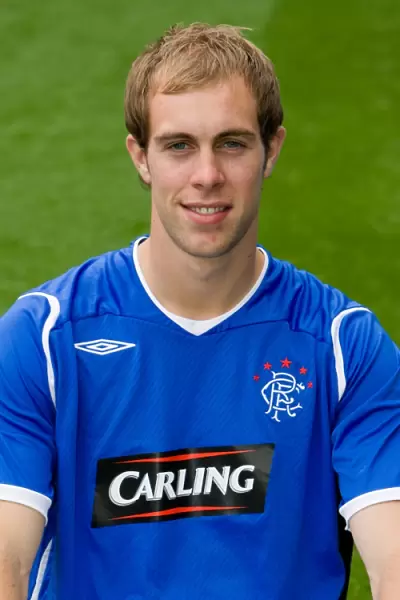 Steven Whittaker with Rangers First Team at Ibrox (2008-09)