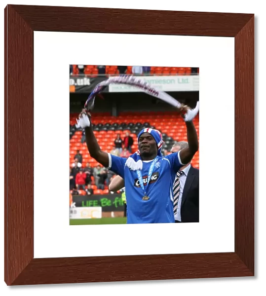 Maurice Edu's Euphoric Moment: Rangers Football Club Clinchses the 2008-09 Scottish Premier League Title at Tannadice Against Dundee United