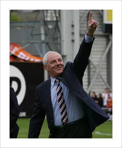 Title Decider at Tannadice: Walter Smith's Epic League Victory Celebration (Rangers 2008-09 Champions)