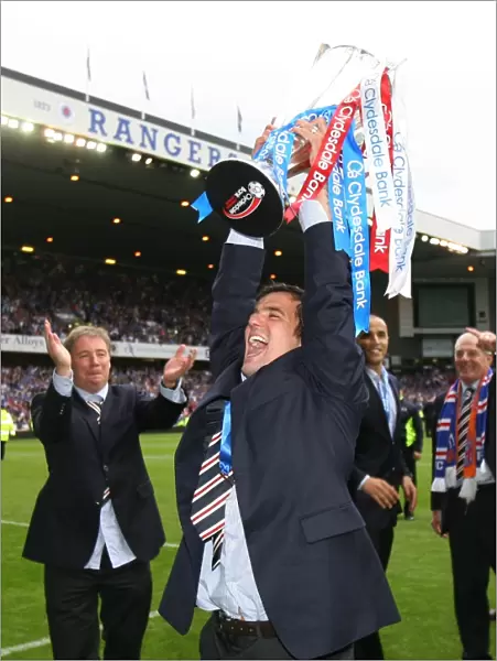 Rangers Football Club: Nacho Novo and the 2008-09 Clydesdale Bank Premier League Championship Trophy