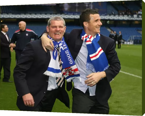 Rangers Football Club: Ian Durrant and Barry Ferguson Celebrate 2008-09 Clydesdale Bank Premier League Championship Title