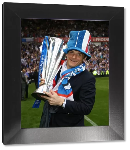 Rangers Football Club: Lee McCulloch's Championship Title Victory Celebration at Ibrox (2008-09)