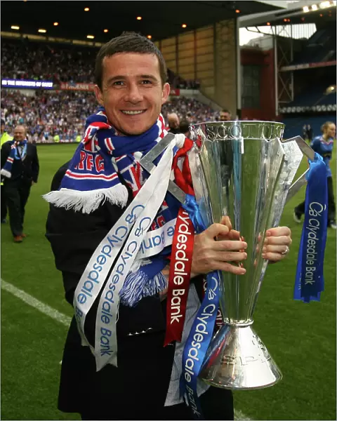 Rangers Football Club: Barry Ferguson's Euphoric League Title Win vs. Dundee United (2008-09 Clydesdale Bank Premier League Champions)