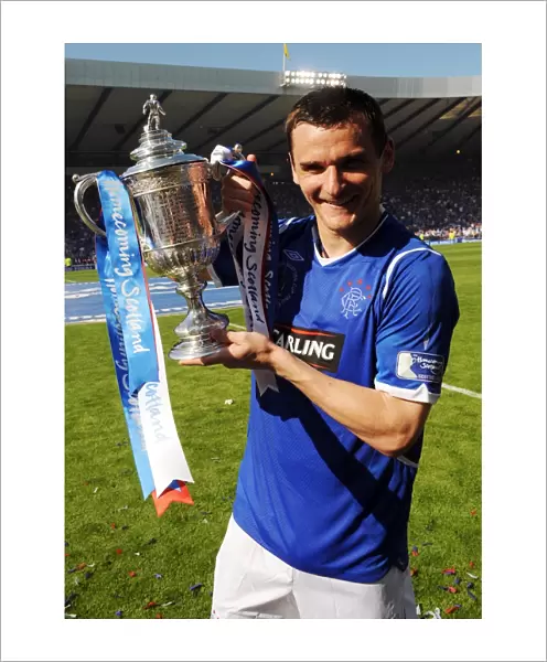 Rangers Football Club: Lee McCulloch's Triumphant Homecoming Scottish Cup Victory (2009)