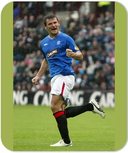Rangers Lee McCulloch: Rejoicing in His Game-Winning Goal Against Hearts at Tynecastle Stadium (1-2)