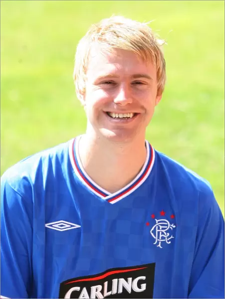 Rangers Football Club: Steven Smith and the 2009-10 Squad - Leading the Charge at Ibrox Stadium