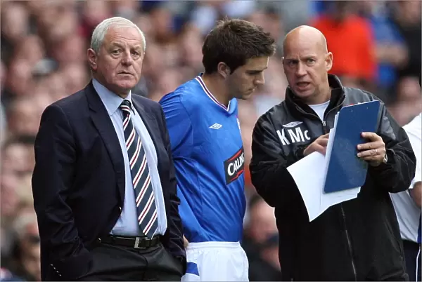 Walter Smith Ponders at Ibrox: A Scoreless Stalemate in Rangers vs Aberdeen (Clydesdale Bank Premier League)