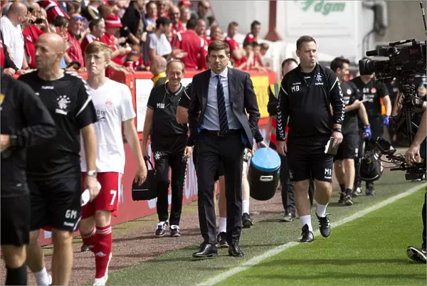 Steven Gerrard at Pittodrie: Leading Rangers in the Ladbrokes Premiership Clash against Aberdeen (Scottish Cup Champions 2003)