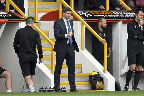 Steven Gerrard: Intense Moment at Pittodrie Stadium - Ladbrokes Premiership: Aberdeen vs Rangers