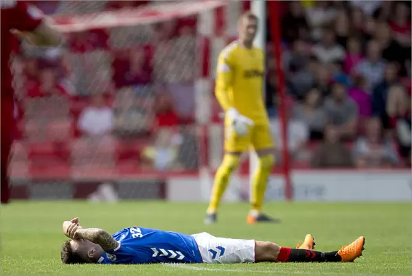 Rangers Ryan Jack Suffers Injury in Intense Clash with Aberdeen's Stevie May (Ladbrokes Premiership, Pittodrie Stadium)