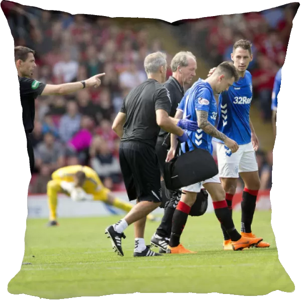 Rangers Ryan Jack Suffers Injury in Challenging Encounter with Aberdeen's Stevie May - Ladbrokes Premiership, Pittodrie Stadium