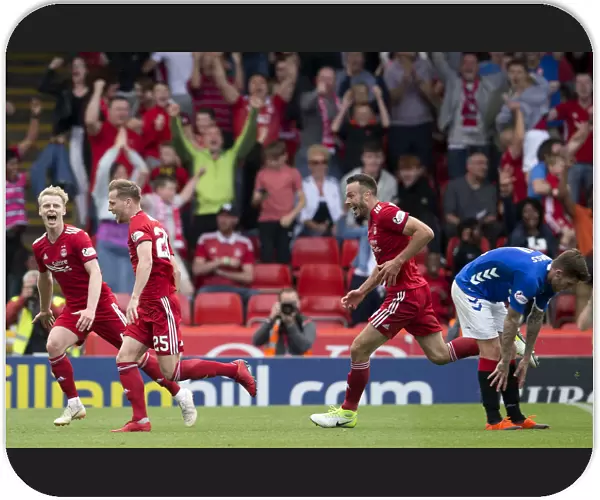 Rangers vs Aberdeen: Bruce Anderson's Euphoric Goal Celebration - Ladbrokes Premiership, Pittodrie Stadium