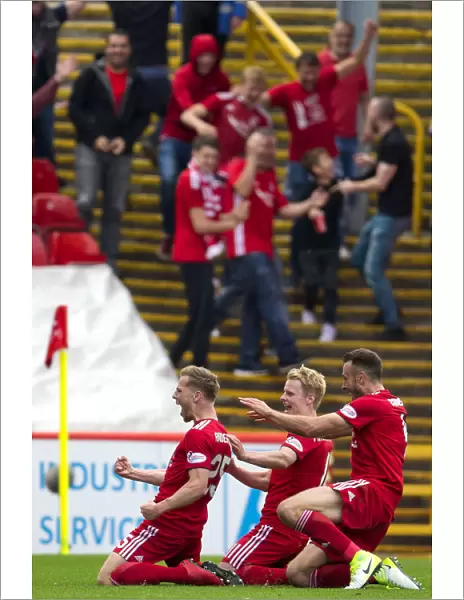 Rangers vs Aberdeen: Bruce Anderson's Thrilling Goal Celebration - Ladbrokes Premiership, Pittodrie Stadium