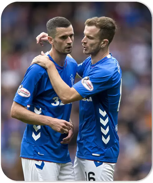 Rangers vs St Mirren: Jamie Murphy and Andy Halliday in Action at Ibrox Stadium - Ladbrokes Premiership Thriller
