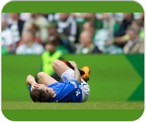 Rangers Ryan Jack Suffers Injury in Intense Celtic vs Rangers Clash (Ladbrokes Premiership)