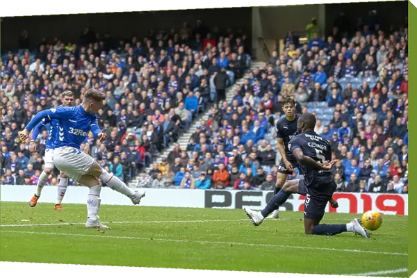 Rangers Glenn Middleton Scores Historic Fourth Goal in Rangers vs Dundee at Ibrox Stadium