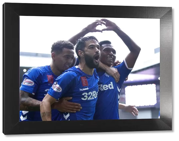 Rangers Triumph: Morelos, Candeias, Tavernier Celebrate Goal in Ibrox Derby (Scottish Premiership 2021)
