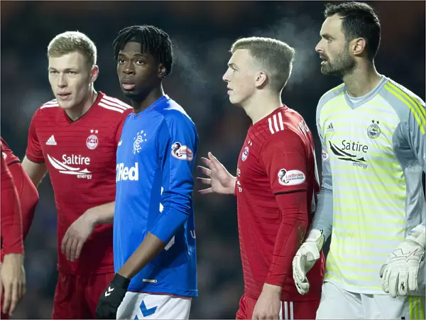 Rangers vs Aberdeen: Ovie Ejaria Anticipates Corner Kick at Ibrox Stadium