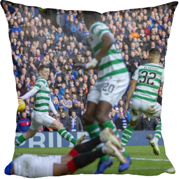 Rangers vs Celtic: Intense Moment as Candeias Shoots Past McGregor at Ibrox