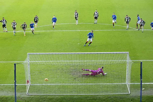 Rangers Tavernier Scores Penalty Past St. Mirren's Hladky in Scottish Premiership Clash at Ibrox