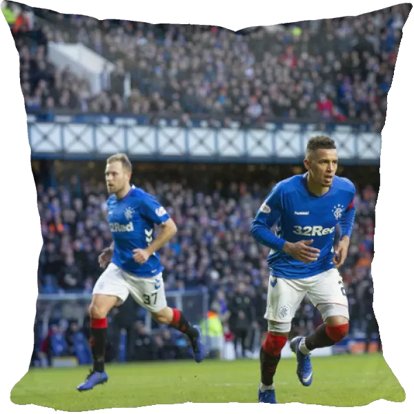 Tavernier's Triple: Thrilling Double and Penalty Hat-trick in Epic Scottish Premiership Match at Ibrox