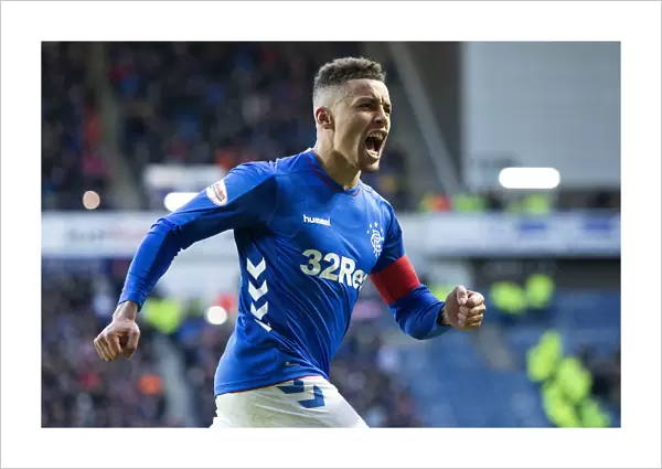 Rangers Tavernier Scores Double and Secures Hat-trick with Penalties in Scottish Premiership Thriller at Ibrox