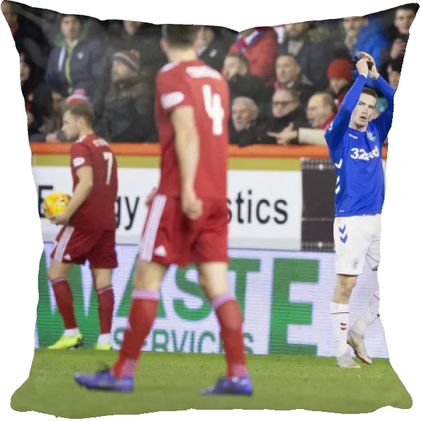 Rangers Ryan Kent Elicits Passionate Reaction from Aberdeen Fans at Pittodrie Stadium