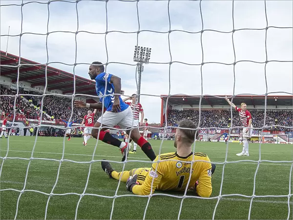 Defoe's Stunner: Rangers Triumph Over Hamilton in Scottish Premiership