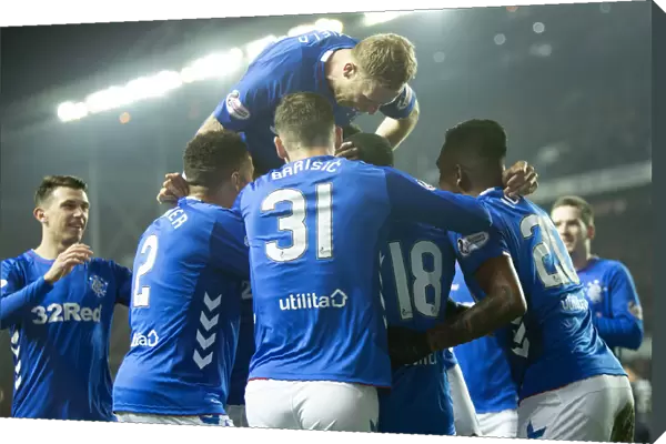 Rangers: Glen Kamara's Thrilling Goal Celebration vs Dundee - Scottish Premiership at Ibrox Stadium