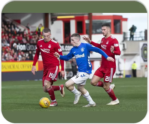 Rangers Ryan Kent in Action: Scottish Cup Quarter-Final Showdown at Pittodrie Stadium vs Aberdeen