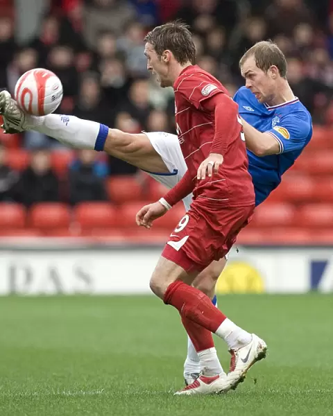 Rangers Steven Whittaker Saves Goal-Line Clearance vs. Aberdeen (1-0)