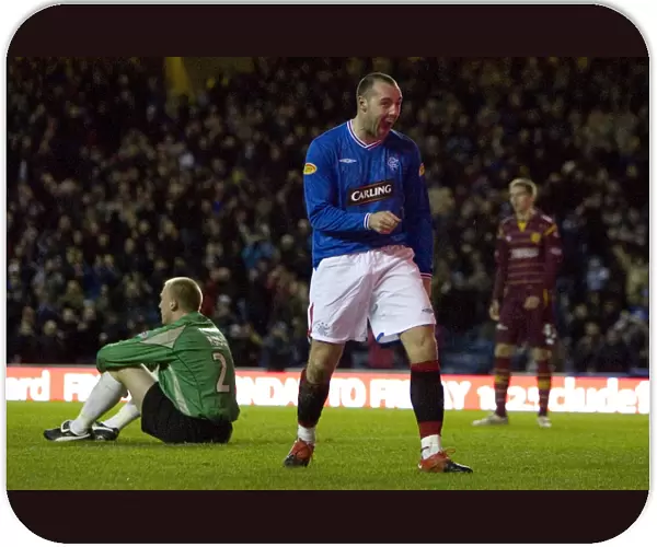 Rangers Dominance: Kris Boyd's Double Strike - 6-1 Victory Over Motherwell at Ibrox