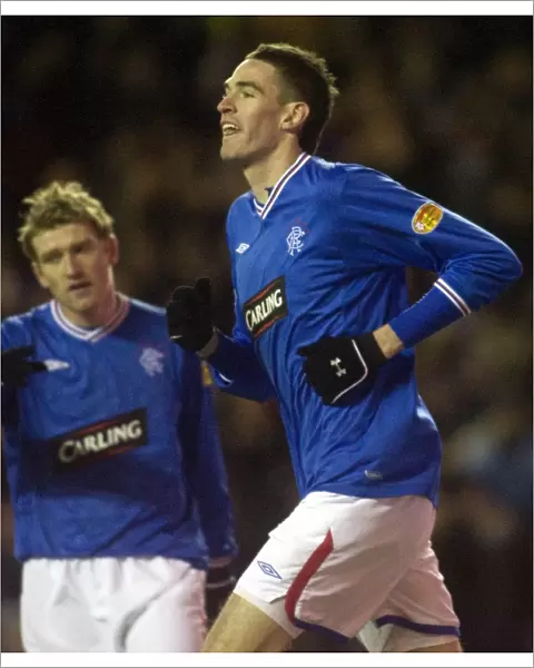 Rangers Kyle Lafferty Scores Brace: Thrilling 6-1 Victory Over Motherwell at Ibrox (Clydesdale Bank Premier League)