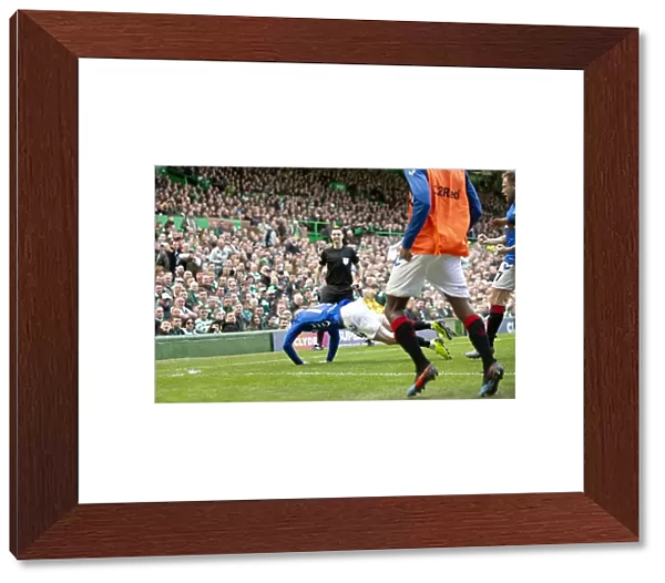 Ryan Kent's Thrilling Goal: Celtic vs Rangers, Scottish Premiership, Celtic Park