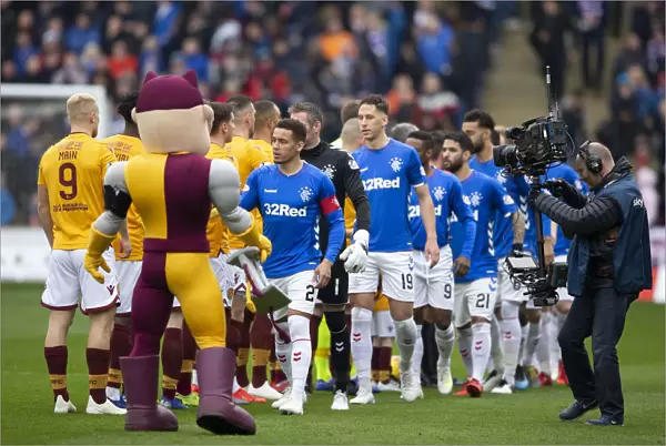 Rangers and Motherwell Players Exchange Handshakes at Fir Park - Scottish Premiership