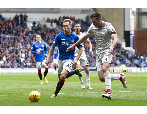 Scott Arfield Chases the Ball: Rangers vs Aberdeen - Scottish Premiership, Ibrox Stadium