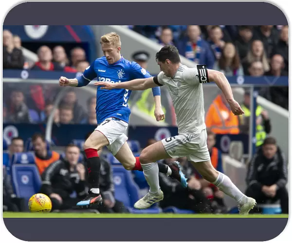 Rangers McCrorie Outruns McKenna: Intense Moment from Rangers vs Aberdeen, Scottish Premiership, Ibrox Stadium