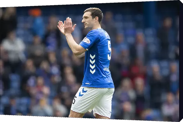 Rangers Lee Wallace Salutes Ibrox Fans: Scottish Premiership Victory over Aberdeen (Scottish Cup Champions 2003)