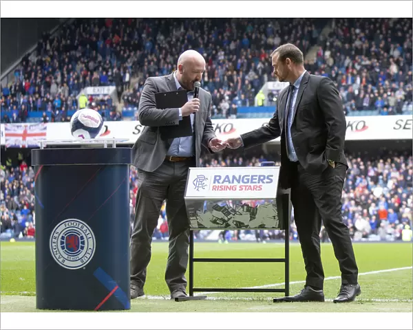 Rangers vs Hibernian: Ibrox Stadium - David Robertson's Scottish Premiership Reunion (Scottish Cup Winning Star)