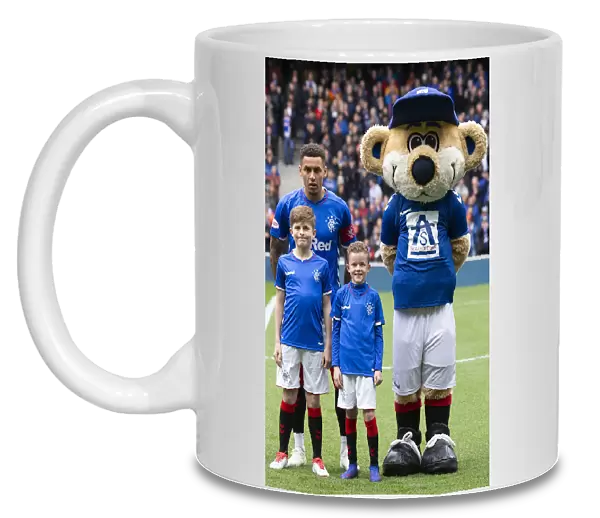 Rangers Tavernier and Mascots: Celebrating Glory at Ibrox Stadium - Scottish Premiership
