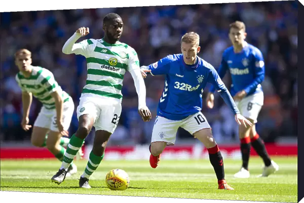 Rangers vs Celtic: Steven Davis Chases Odsonne Edouard in Intense Scottish Premiership Clash at Ibrox Stadium