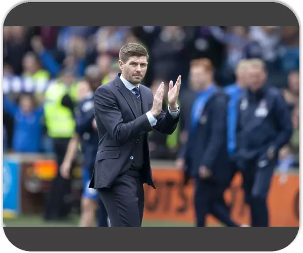Steven Gerrard Applauding Rangers Fans at Rugby Park after Kilmarnock Match - Scottish Premiership