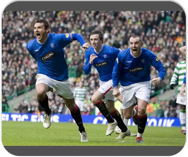 Thrilling Equalizer: Lee McCulloch's Stunner at Celtic Park - Rangers vs Celtic, Clydesdale Bank Premier League