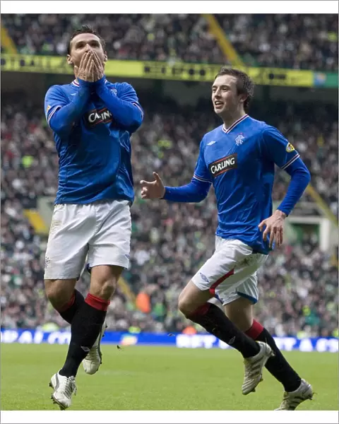 Lee McCulloch's Thrilling Equalizer: Celtic vs. Rangers - A Clydesdale Bank Premier League Rivalry