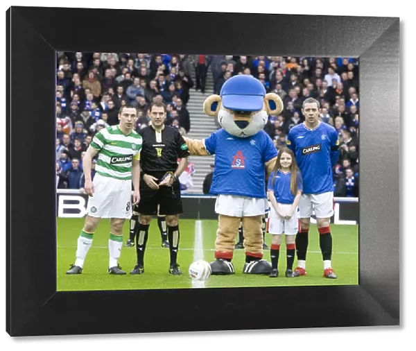 Rangers Mascot Celebrates Premier League Glory: Rangers 1-0 Celtic (Ibrox)