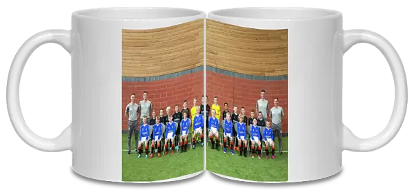 Rangers U9 Team Picture - The Hummel Training Centre