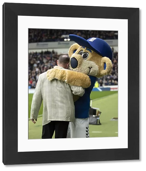 Rangers Legend Paul Gascoigne's Iconic Half-Time Headbutt with Broxi Bear at Ibrox Stadium (Rangers 5-0 Hamilton)